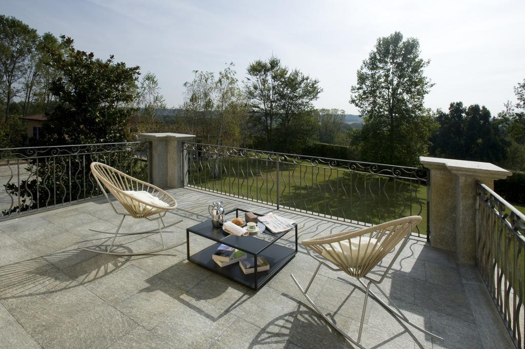 Relais 23 Hotel & Ristorante Castelnuovo Belbo 外观 照片