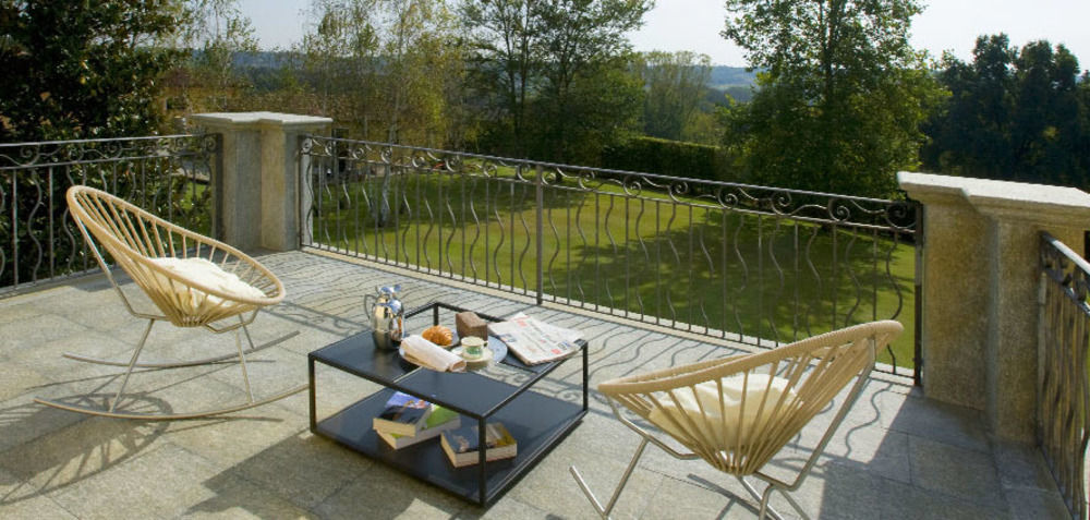 Relais 23 Hotel & Ristorante Castelnuovo Belbo 外观 照片